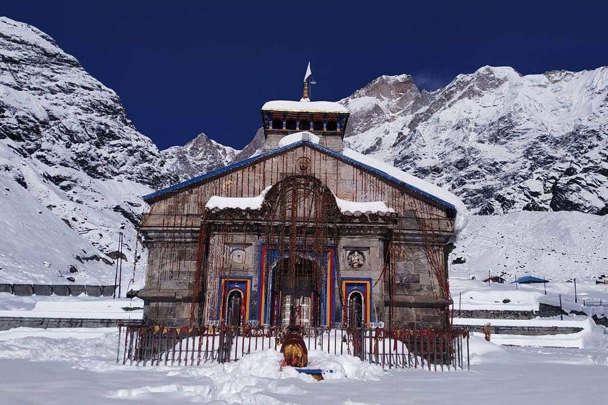 Portals of Kedarnath temple closed due to snowfall